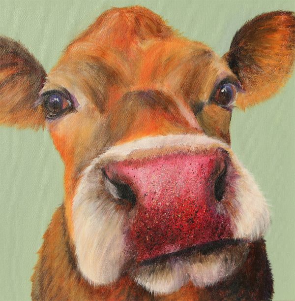 Issie - SOLD